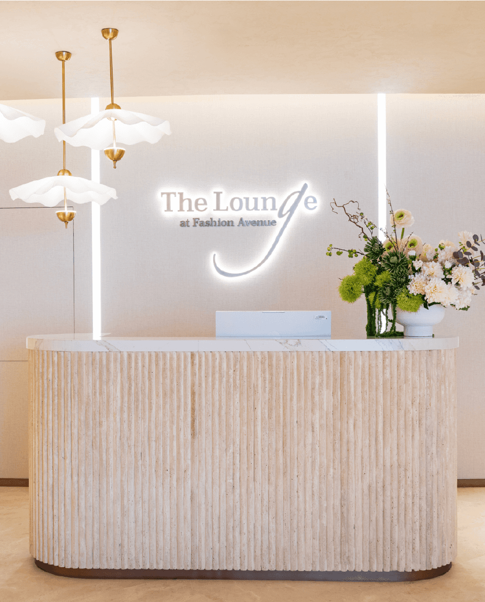 Exclusive Lounge Members