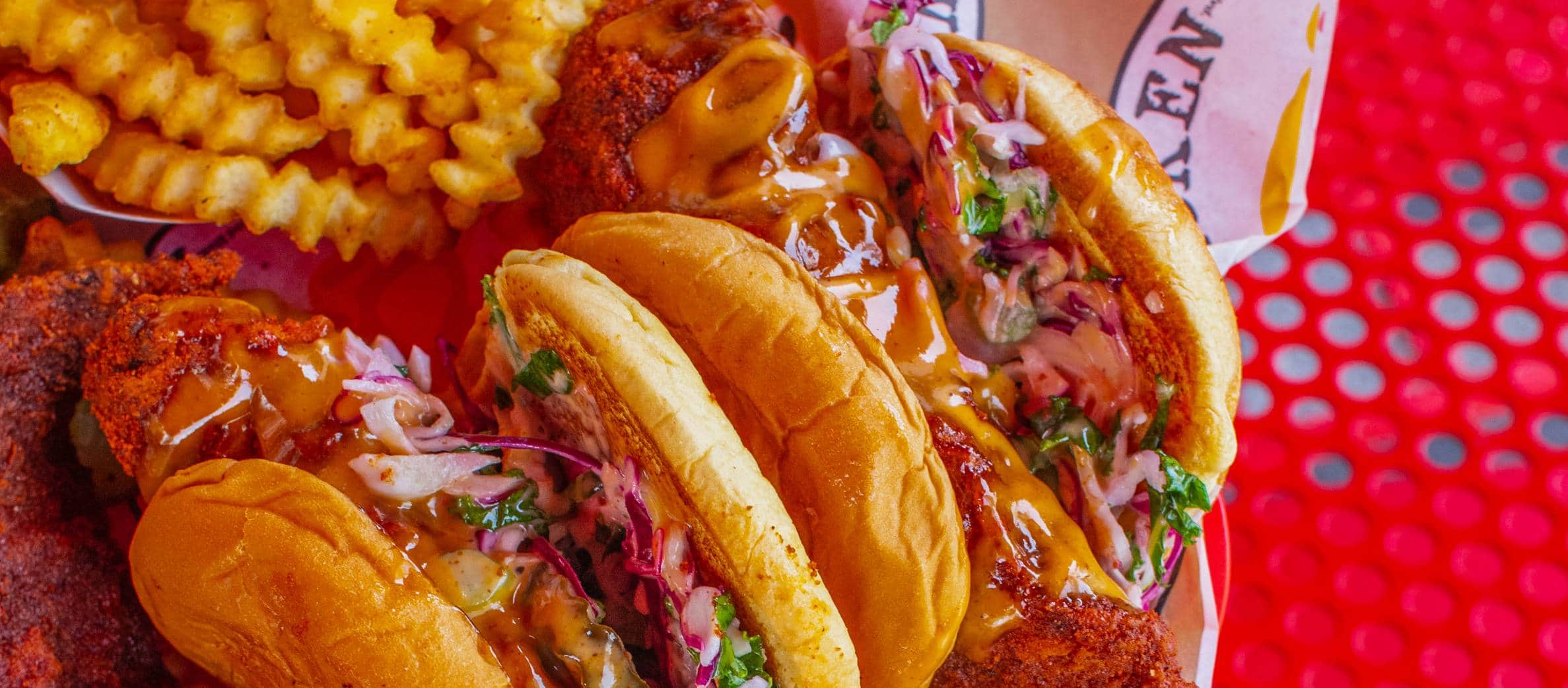 DAVE’S HOT CHICKEN